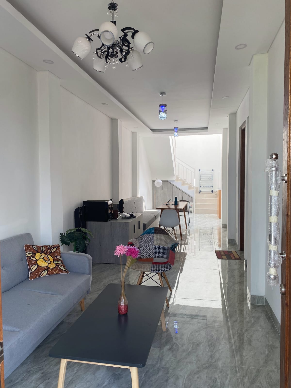 Rumah Dijual di Cluster Taman Simpruk Lippo Cikarang